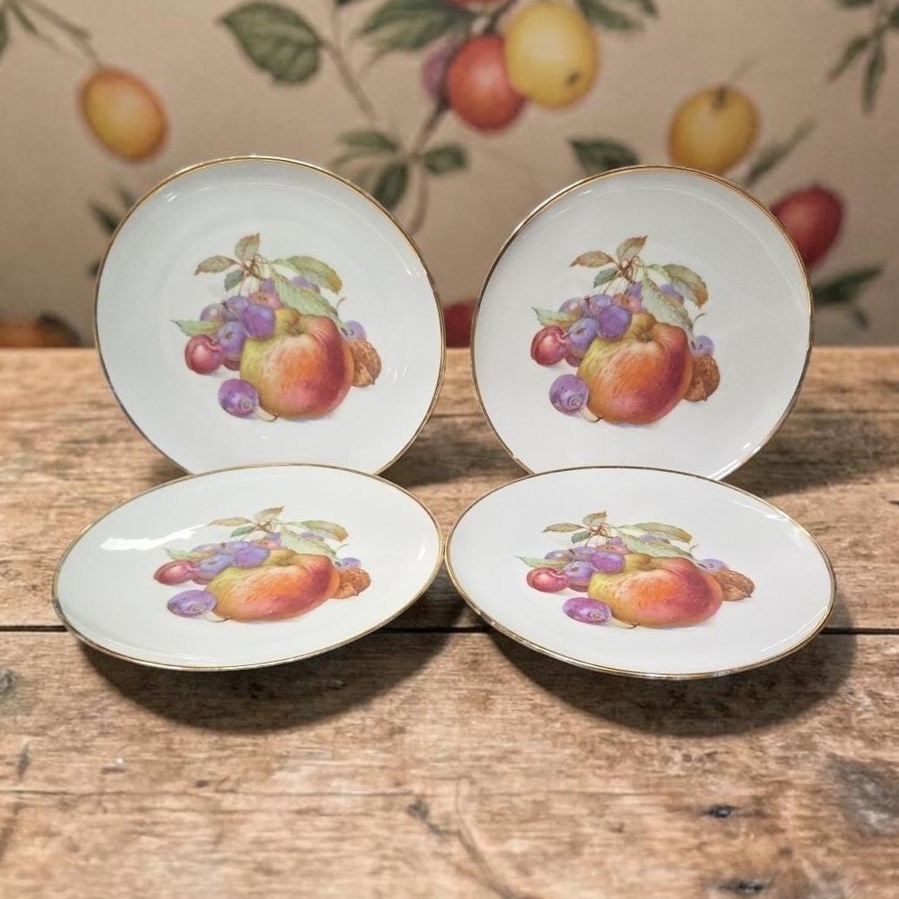 Schumann Arzberg Fruit Design Luncheon Plates, Set Of 4, Bavaria Germany China